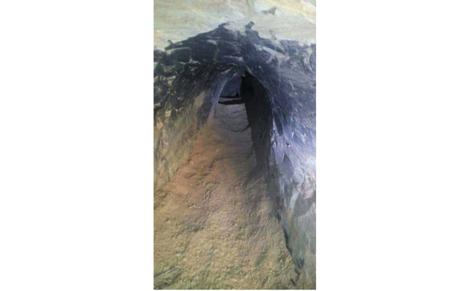 চট্টগ্রাম পাহাড়ি এলাকায় এই সুড়ঙ্গ দেখতে পায় স্থানীয় লোকজন