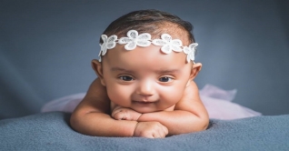 শিশুদের ছবি নিয়ে মেলা করছে ‘টগুমগু’