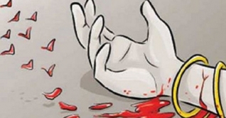 রেললাইনের পাশ থেকে ২ নারীর লাশ উদ্ধার