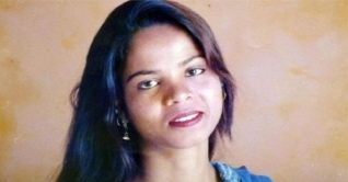 পাকিস্তানের আসিয়াকে আশ্রয় দিতে চায় কানাডা পাকিস্তানের আসিয়াকে আশ্রয় দিতে চায় কানাডা
