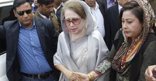 খালেদা জিয়ার প্রার্থিতা নিয়ে বিভক্ত আদেশ