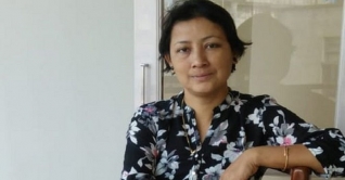 ভারতের চা বাগানে প্রথমবারের মত নারী ম্যানেজার 