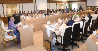 আর হয়তো দেখাও হবে না, বললেন প্রধানমন্ত্রী আর হয়তো দেখাও হবে না, বললেন প্রধানমন্ত্রী