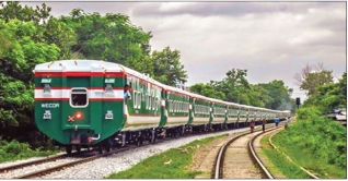 খিলক্ষেতে ট্রেনের ধাক্কায় অজ্ঞাতপরিচয় নারীর মৃত্যু