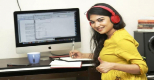 ঘরে বসে চাকরি, বেতন ৭০ হাজার টাকা