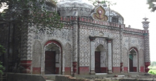 কালের সাক্ষী চান্দিনার তিন গম্বুজ মসজিদ কালের সাক্ষী চান্দিনার তিন গম্বুজ মসজিদ