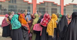 ভোটকেন্দ্রে দায়িত্ব পালনকালে পোলিং অফিসারের মৃত্যু