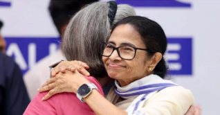 যে শর্তে কংগ্রেসে যোগ দিচ্ছেন মমতা যে শর্তে কংগ্রেসে যোগ দিচ্ছেন মমতা