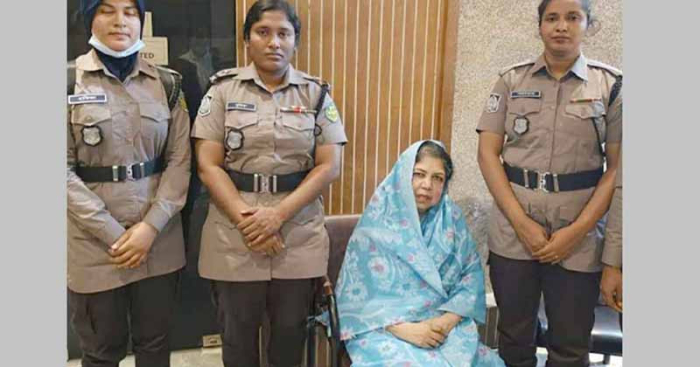 সাবেক স্পিকার শিরীন শারমিন আটক, নেওয়া হয়েছে ডিবি কার্যালয়ে
