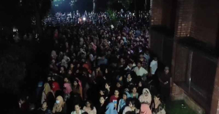 মধ্যরাতে উত্তপ্ত জাহাঙ্গীরনগর বিশ্ববিদ্যালয়