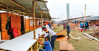 একুশে বইমেলা: পুরোদমে চলছে শেষ সময়ের প্রস্তুতি