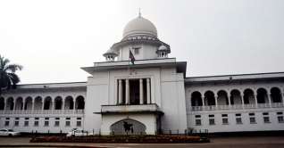 প্রসূতির প্রয়োজন ছাড়া সিজার বন্ধে রিট