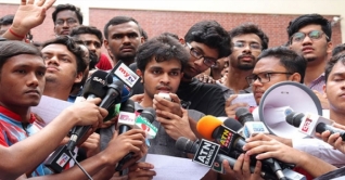 ১০ দফার দাবিতে আজও উত্তাল বুয়েট