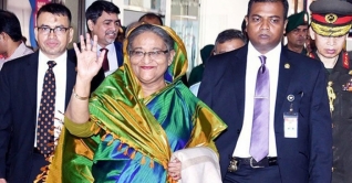 দেশে ফিরেছেন প্রধানমন্ত্রী দেশে ফিরেছেন প্রধানমন্ত্রী