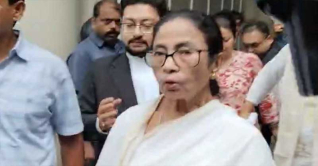 ফের আদালতে মমতা, শুভেন্দুর বিরুদ্ধে পিটিশন দায়ের ফের আদালতে মমতা, শুভেন্দুর বিরুদ্ধে পিটিশন দায়ের