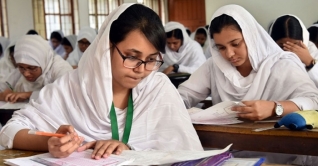 বদলে যাচ্ছে এইচএসসি`র পরীক্ষা পদ্ধতি