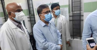 টিকা চুরিতে জড়িতদের বিরুদ্ধে কঠোর ব্যবস্থা: স্বাস্থ্যের ডিজি টিকা চুরিতে জড়িতদের বিরুদ্ধে কঠোর ব্যবস্থা: স্বাস্থ্যের ডিজি