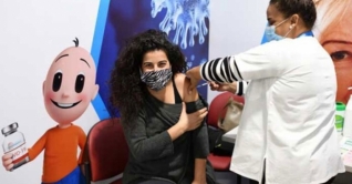 ফাইজারের টিকা অসুস্থতার সাথে কমাচ্ছে সংক্রমণও