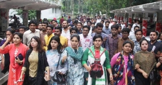 ৪৮ ঘণ্টার মধ্যে ছাত্রলীগের কমিটি না ভাঙলে ‘গণপদত্যাগ’ ৪৮ ঘণ্টার মধ্যে ছাত্রলীগের কমিটি না ভাঙলে ‘গণপদত্যাগ’