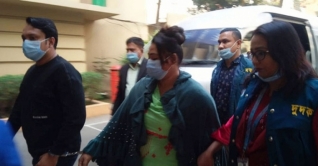 পাপিয়া দম্পতির বিরুদ্ধে দুদকের অভিযোগপত্র পাপিয়া দম্পতির বিরুদ্ধে দুদকের অভিযোগপত্র