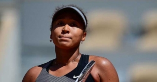 ফ্রেঞ্চ ওপেন থেকে সরে দাঁড়ালেন ওসাকা