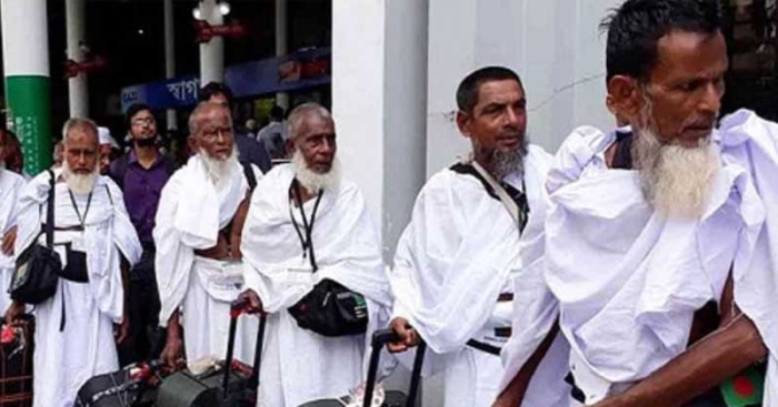 হজ শেষে ফিরেছেন ৬৬১৭৪ বাংলাদেশি, মৃত্যু ৫৫