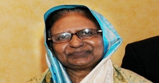 সাহারা খাতুনের প্রথম জানাজা অনুষ্ঠিত সাহারা খাতুনের প্রথম জানাজা অনুষ্ঠিত