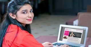 ঘরে বসে যেভাবে আয় করতে পারেন বাংলাদেশের নারীরা ঘরে বসে যেভাবে আয় করতে পারেন বাংলাদেশের নারীরা