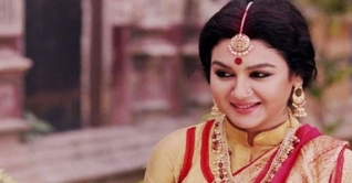 দুর্গাপূজা নিয়ে জয়ার পরিকল্পনা