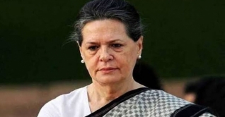 শ্বাসকষ্ট নিয়ে হাসপাতালে সোনিয়া গান্ধী শ্বাসকষ্ট নিয়ে হাসপাতালে সোনিয়া গান্ধী