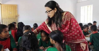 বেতন নিয়ে সুখবর পেতে যাচ্ছেন শিক্ষক-কর্মচারীরা