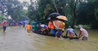 বান্দারবানের সঙ্গে সারাদেশের যোগাযোগ বন্ধ