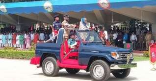 পুলিশকে সততার সঙ্গে কাজ করতে হবে: প্রধানমন্ত্রী পুলিশকে সততার সঙ্গে কাজ করতে হবে: প্রধানমন্ত্রী