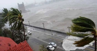 ভারতে ঘূর্ণিঝড় তকতের তাণ্ডবে নিহত ১৪