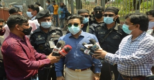 জনসচেতনতা বৃদ্ধি ও মাস্ক ব্যবহার নিশ্চিতে কঠোর হচ্ছে র‍্যাব