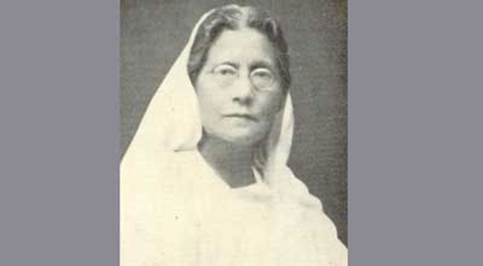 কবি কামিনী রায়