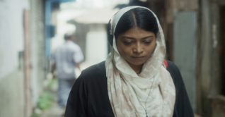 একই দিনে মুক্তি পেলো ‘বাড়ির নাম শাহানা’ ও ‘ফেরেশতে’