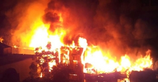 কাওরান বাজারের হার্ডওয়্যার মার্কেটে অগ্নিকাণ্ড