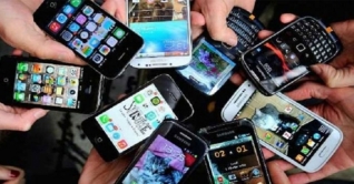 এপ্রিলেই বন্ধ হয়ে যাবে অবৈধ মোবাইল ফোন এপ্রিলেই বন্ধ হয়ে যাবে অবৈধ মোবাইল ফোন