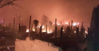 রোহিঙ্গা ক্যাম্পে ভয়াবহ আগুনে পাঁচ শতাধিক ঘর ভষ্মিভূত