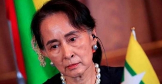 সু চির সঙ্গে দেখা করতে পারেনি যুক্তরাষ্ট্রের প্রতিনিধি সু চির সঙ্গে দেখা করতে পারেনি যুক্তরাষ্ট্রের প্রতিনিধি