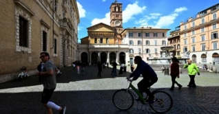 বাংলাদেশ থেকে ইতালি প্রবেশে নিষেধাজ্ঞা বাড়ল বাংলাদেশ থেকে ইতালি প্রবেশে নিষেধাজ্ঞা বাড়ল