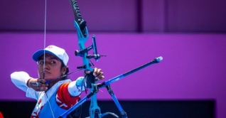 হাড্ডাহাড্ডি লড়াই শেষে অলিম্পিক থেকে দিয়ার বিদায়