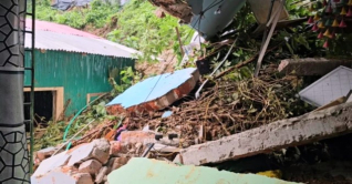 বান্দরবানে পাহাড়ধস, ঘুমন্ত অবস্থায় শিশুসহ ৫ জনের প্রাণহানি