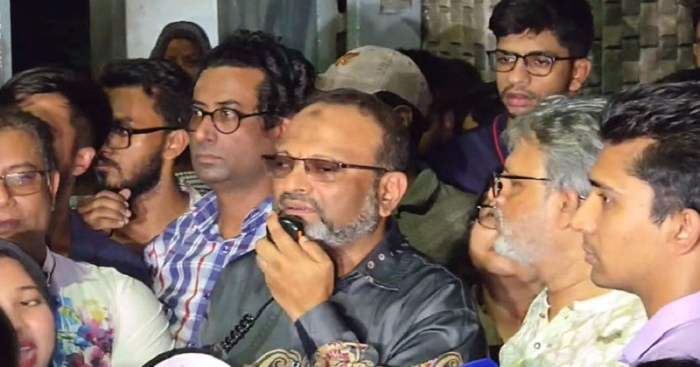 ঢাবির হলে ছাত্র রাজনীতি নিষিদ্ধ ঘোষণা