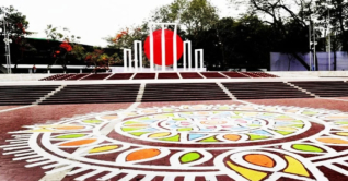 মহান শহীদ দিবস কাল চলছে, পরিষ্কার-পরিচ্ছন্নতা