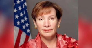 ঢাকায় রাজনৈতিক দলগুলোর সঙ্গে মার্কিন চার্জ দ্য অ্যাফেয়ার্সের বৈঠক