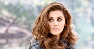 তাপসীর স্পেশ্যাল মানুষ কে?