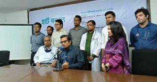 জাতীয় প্রেসক্লাবে হার্ট ক্যাম্প চলছে 