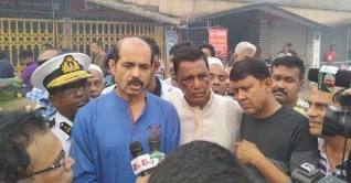 কেন বারবার আগুন, খতিয়ে দেখা হবে: মেয়র আতিকুল